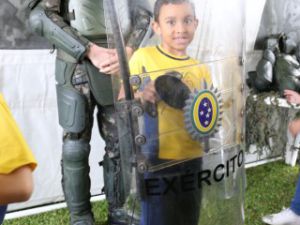 visita escolas - semana do exrcito 26